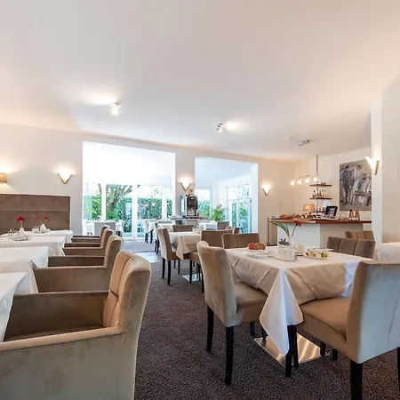 Gartenhotel Luisental Hotel 4*