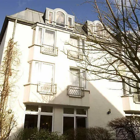 Gartenhotel Luisental 호텔 4*