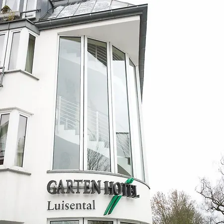 Gartenhotel Luisental 호텔 4*